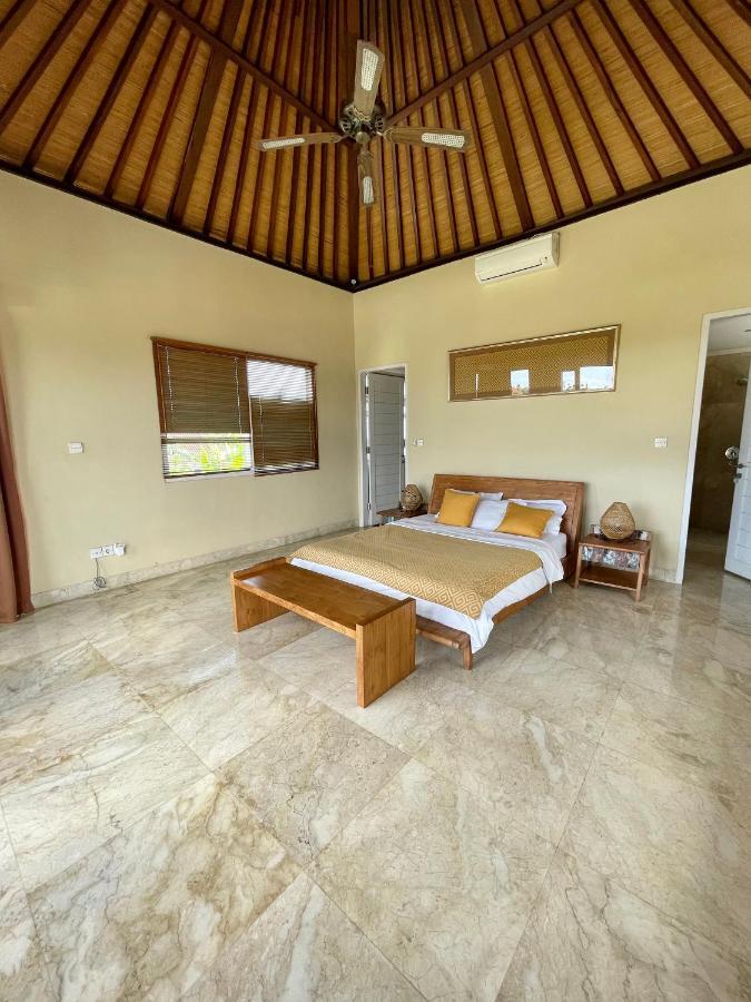 Private Suite In A Kids Friendly Big Shared Villa In Canggu Exterior photo