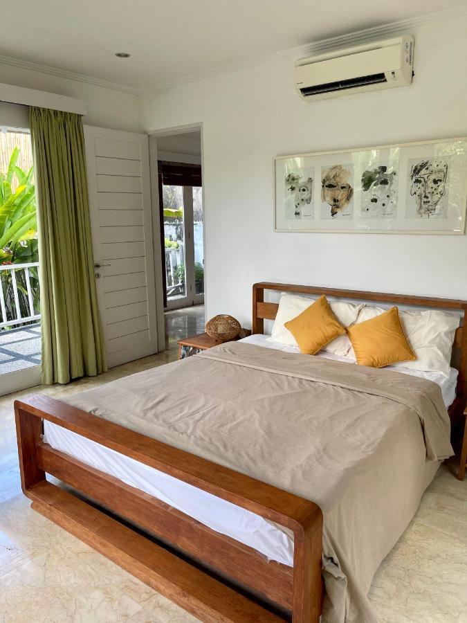 Private Suite In A Kids Friendly Big Shared Villa In Canggu Exterior photo